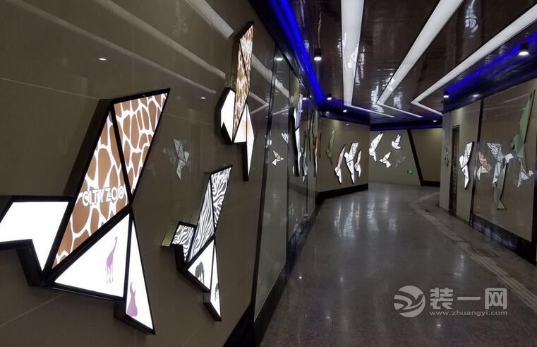 地下通道装饰满满文艺范